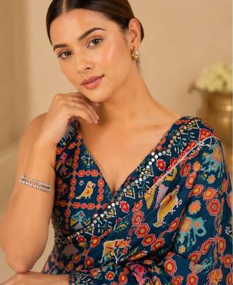 printed chinon silk blend mirror lace saree 2