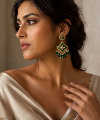 Classic contours oxidized gold pearl earrings 1