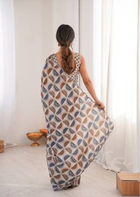 heavy chinon silk blend mirror work saree 3
