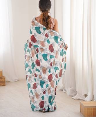 heavy chinon silk blend mirror work saree 3