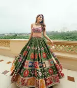 Green Mirror Navratri Lehnega Choli With Dupatta