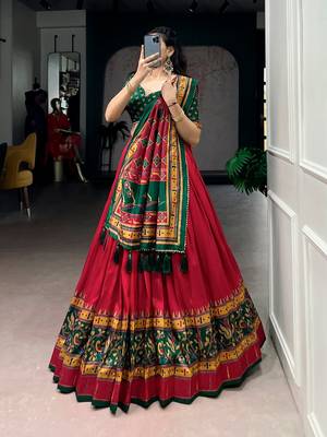 Printed with Iconic Sparkle Lehenga with Choli Dupatta 2