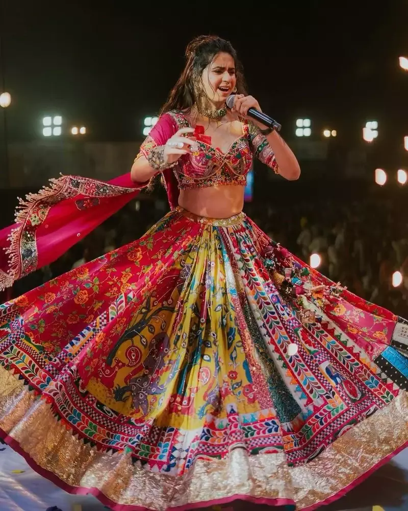 Pink Silk Navratri Lehnega Choli With Dupatta