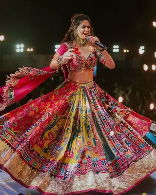 Pink Silk Navratri Lehnega Choli With Dupatta 1
