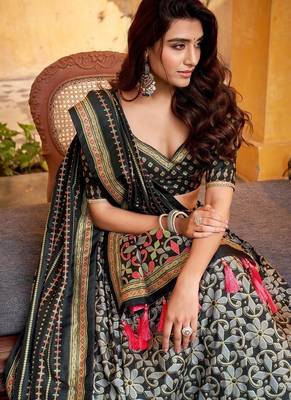 Black Tasar Silk Iconic Sparkle with Lace Border Lehenga with Choli Dupatta 4