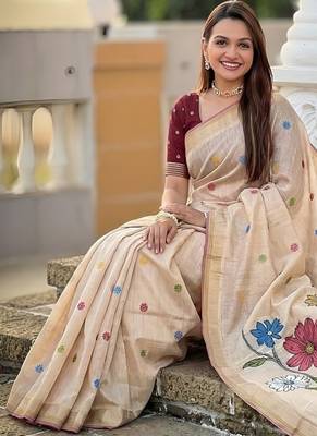 Cream cotton silk saree with colorful floral weaving pallu with blouse 4