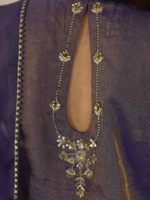 Navy metallic chanderi embroidered kurta set with pants, stitched 3