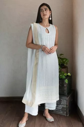 Off-white chikankari kurta set with georgette pants & dupatta, stitched