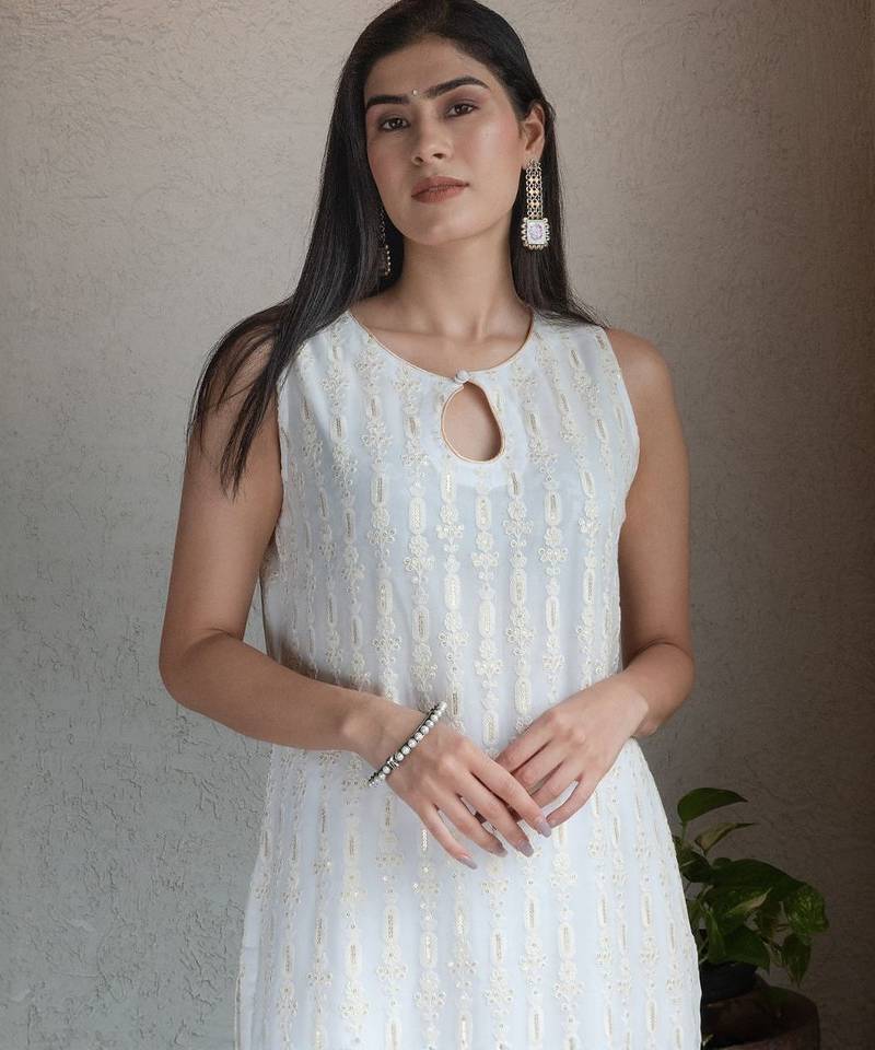 Off-white chikankari kurta set with georgette pants & dupatta, stitched
