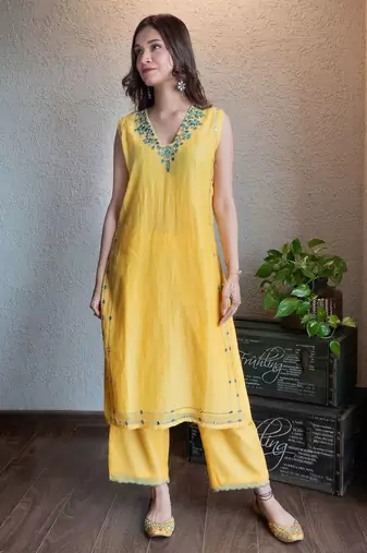 Yellow chanderi mirrorwork kurta set with pants, stitched