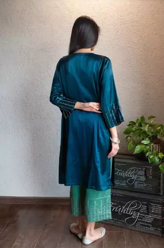 Teal mashru embroidered kurta set with wide-leg pants, stitched