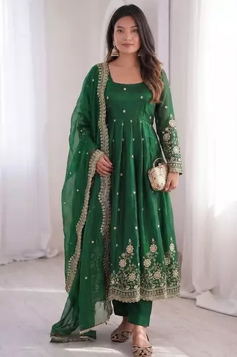 Heavy fendy silk embroidered sequince work wedding kurta set