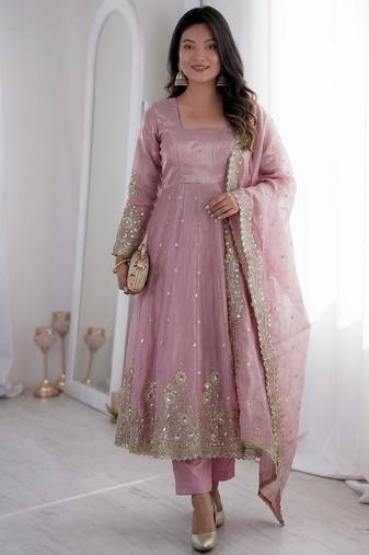 Heavy fendy silk embroidered sequince work wedding kurta set