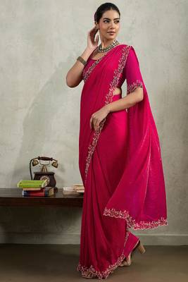 Rani pink velvet chiffon dual tone zarkan precision border work saree with blouse 3