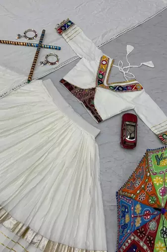 White Cotton Gamthi Work Chaniya Choli with Dupatta For Garba