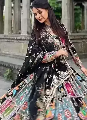 Black Thread Navratri Lehenga Choli With Dupatta 1