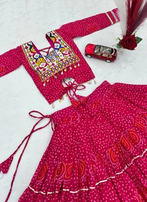 Ranipink Georgette Bandhani Print Navratri Chaniya Choli with Kutch Embroidery Blouse 3