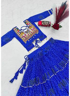Royalblue Georgette Bandhani Print Navratri Chaniya Choli with Kutch Embroidery Blouse 3