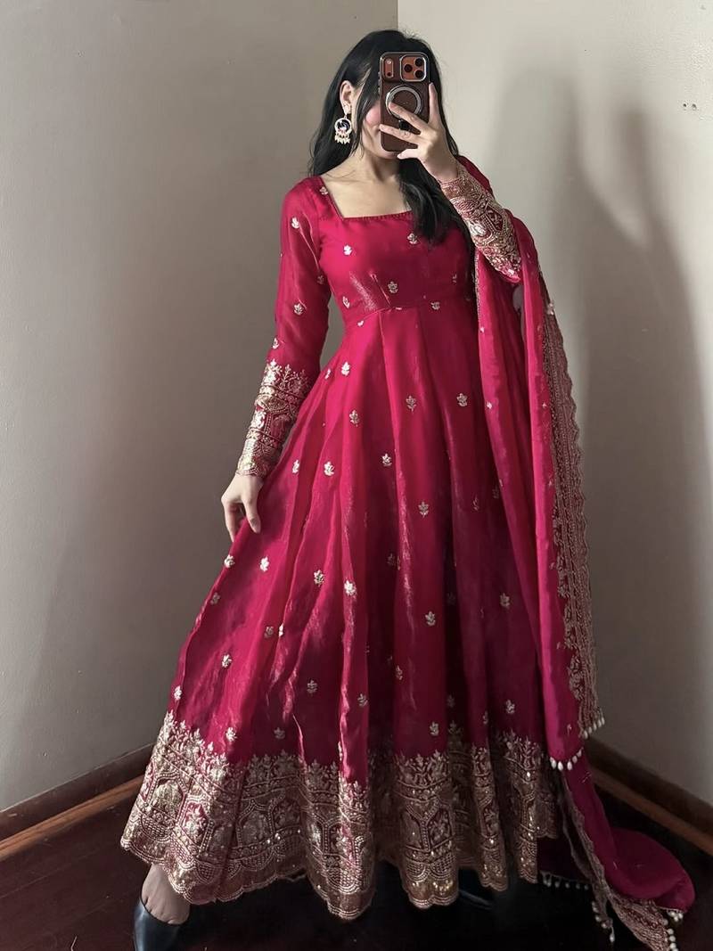 Heavy fendy silk embroidered sequince work wedding kurta set