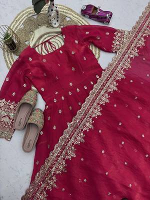 Heavy fendy silk embroidered sequince work wedding kurta set 5