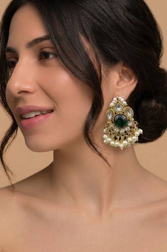Emerald heritage pearl drop earrings