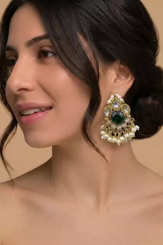 Emerald heritage pearl drop earrings