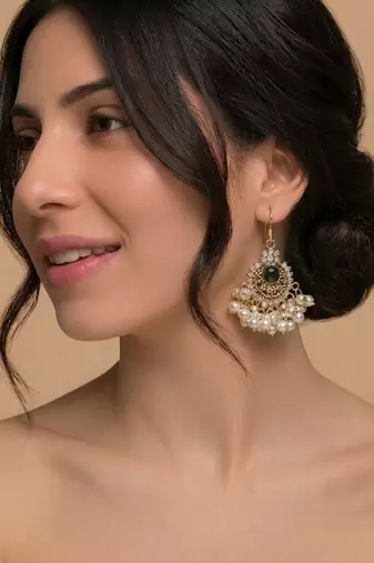 Emerald pearl cascade earrings