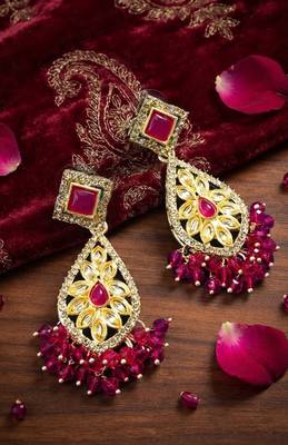 Regal crimson chandelier earrings 3