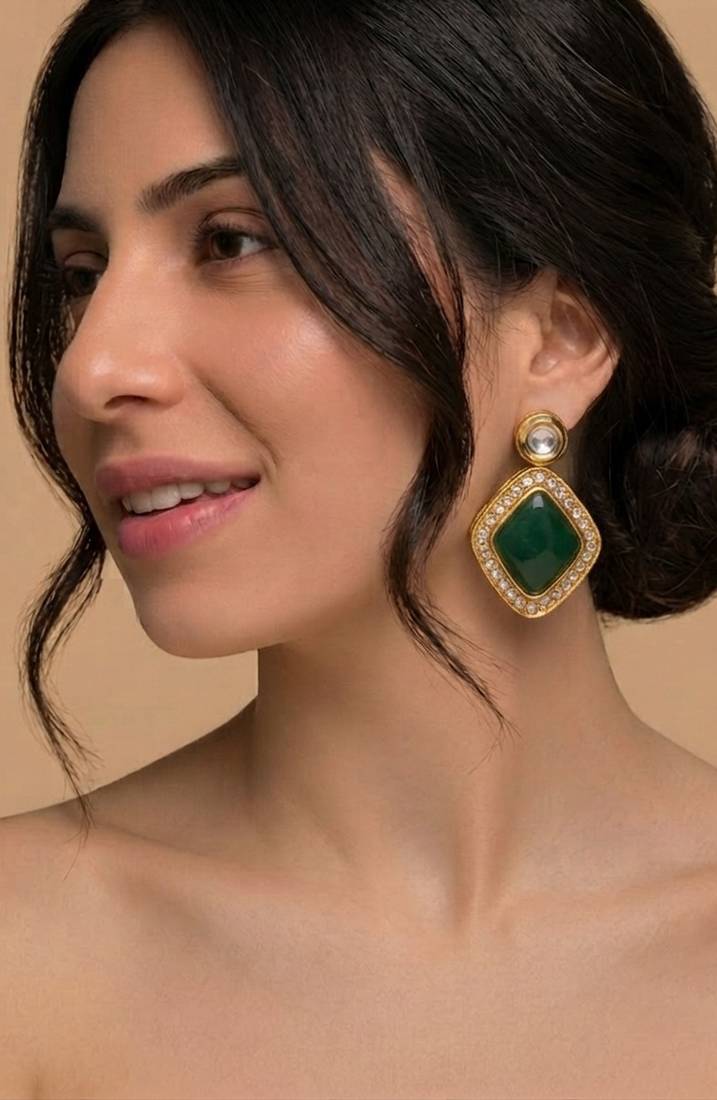 Royal emerald statement earrings