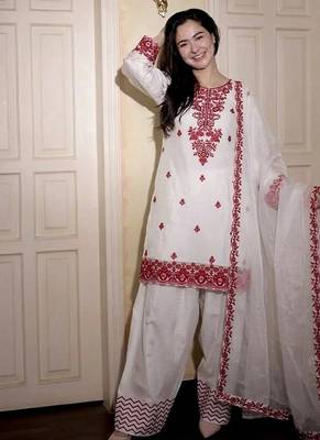 White reyon cotton embroidery thread work patiala suit 2