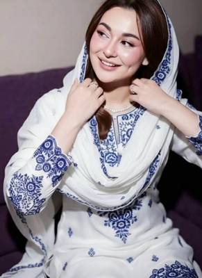 White reyon cotton embroidery thread work patiala suit 3