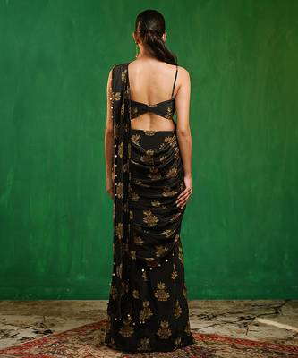 Black printed heavy crepe drape saree and organza poncho set 5