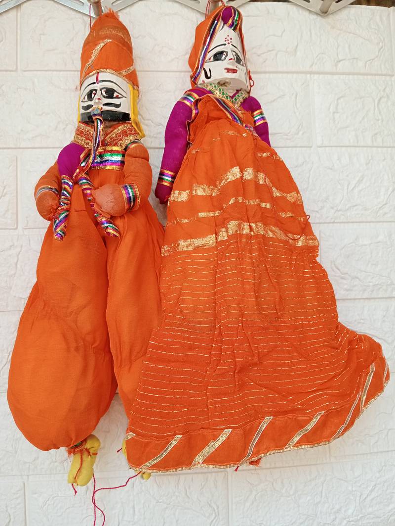 traditional rajasthani colorful wooden face string wood folk puppets kathputli doll for home decor (pack of 2)