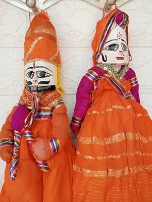 traditional rajasthani colorful wooden face string wood folk puppets kathputli doll for home decor (pack of 2) 2