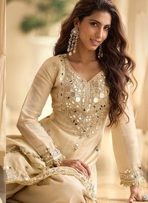 Ceam silk blend mirror embroidered work kurti plazzo set with dupatta 4
