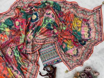 Silk Blend Saree With Print And Real Mirror Work 3