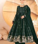 Women’s Dark Green Embroidered Anarkali Kurta Set With Dupatta & Pent