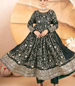 Women’s Dark Green Embroidered Anarkali Kurta Set With Dupatta & Pent