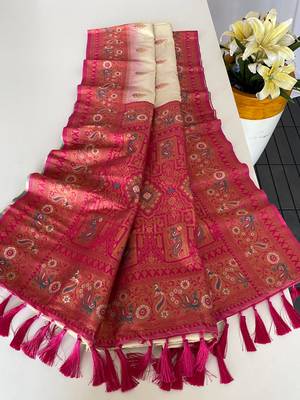 white color zari weaves and meenakari work in border having contrast pallu silk blend saree 3