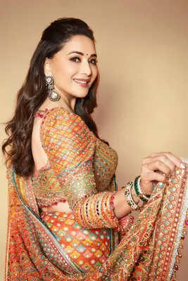 Premium Orange Silk Blend Saree With Real Mirror Work & Print 2