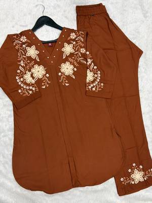Women's brown embroidered kurti with pant set 4
