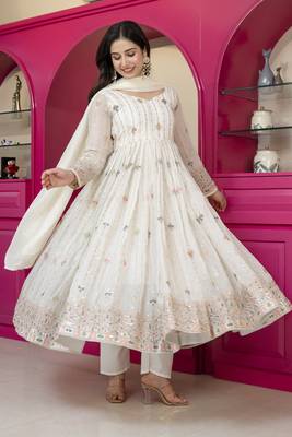 Women’s White Embroidered Anarkali Kurta Set With Dupatta & Pent 1