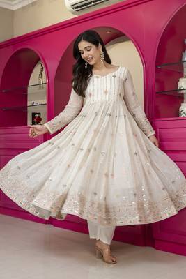 Women’s White Embroidered Anarkali Kurta Set With Dupatta & Pent 2
