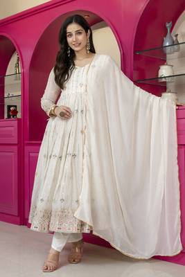 Women’s White Embroidered Anarkali Kurta Set With Dupatta & Pent 3