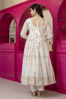 Women’s White Embroidered Anarkali Kurta Set With Dupatta & Pent 4