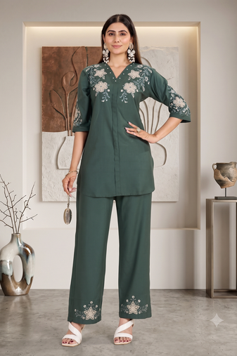 Women's teal embroidered kurti with pant set