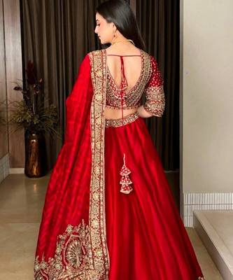 red silk blend embroidered wedding lehenga choli 4