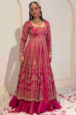 rani pink silk blend embroidered wedding lehenga choli 4