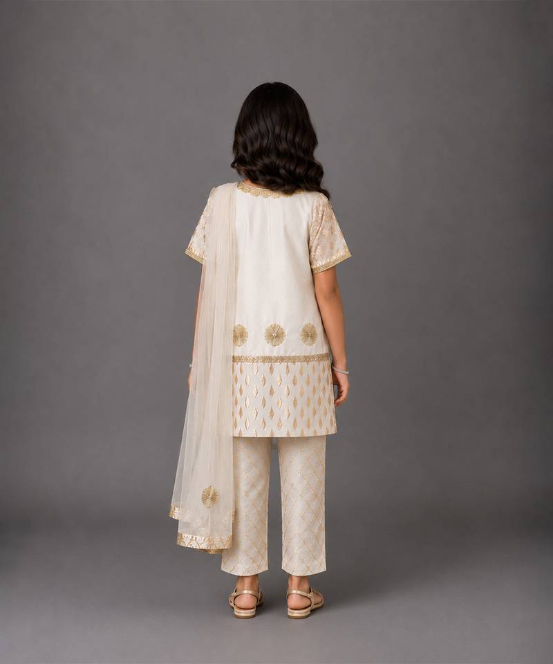 Off white embroidered chanderi cotton silk kurti set