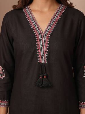 Women Ethnic Motifs Embroidered Regular Thread Work Kurta with Trousers & With Dupatta 6